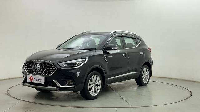 https://images10.gaadi.com/usedcar_image/4563958/original/71cdf30e7956a05d6cff16880589bba2.JPG?imwidth=6400