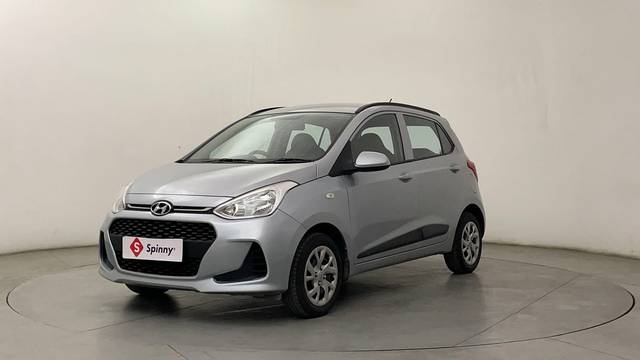 https://images10.gaadi.com/usedcar_image/4563985/original/3f4dee8db63ce08e4613e164fb50a0e1.JPG?imwidth=6400