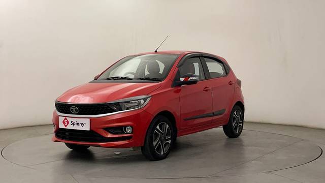 https://images10.gaadi.com/usedcar_image/4563992/original/4b6cf8115890eb52345c26cdcdddd01c.JPG?imwidth=6400