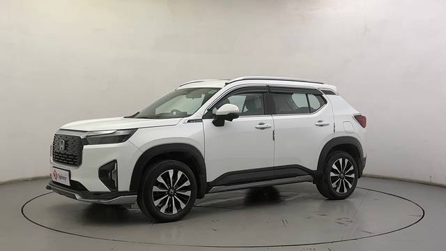 https://images10.gaadi.com/usedcar_image/4564014/original/3657582783780a3e27ec81932c22bbae.JPG?imwidth=6400