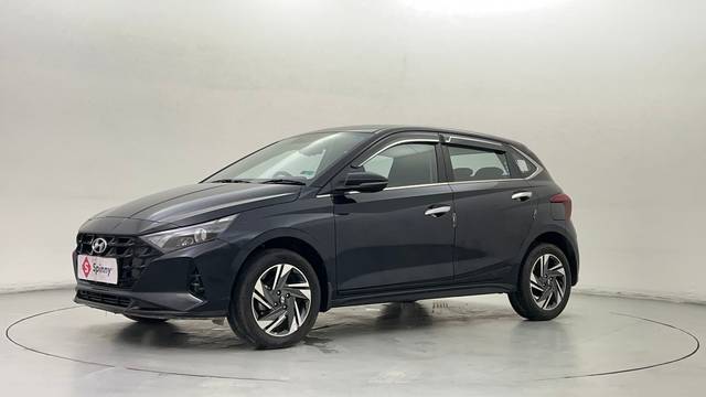 https://images10.gaadi.com/usedcar_image/4564021/original/f9659c5d4645255841866fe66604cf74.JPG?imwidth=6400