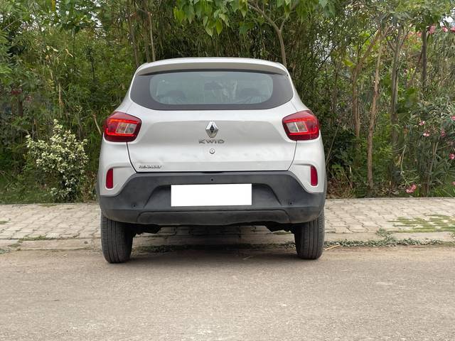 https://images10.gaadi.com/usedcar_image/4564133/original/processed_19055fb1a093da371f2069cebda952ff.jpg?imwidth=6401