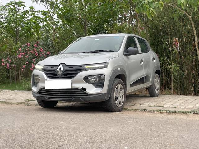 https://images10.gaadi.com/usedcar_image/4564133/original/processed_1945d84c1ee9dcc9397762dbf0c927a4.jpg?imwidth=6402