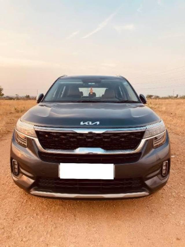 https://images10.gaadi.com/usedcar_image/4564143/original/processed_00d4583a-71d0-4f12-9774-60c1ea95d4aa.jpeg?imwidth=6400