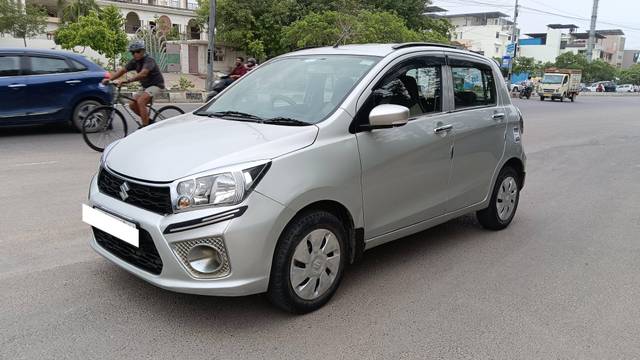 https://images10.gaadi.com/usedcar_image/4564203/original/processed_8ea936872801d9b889cebaf73ed5cc66.jpg?imwidth=6401