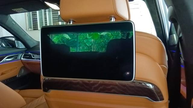 https://images10.gaadi.com/usedcar_image/4564240/original/0261580696b7a8c2bf2d9a6233d9c5f7.jpeg?imwidth=6402