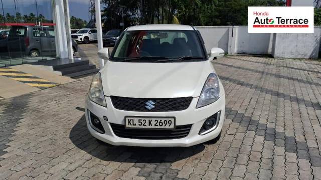 https://images10.gaadi.com/usedcar_image/4564261/original/2e941daf2a8aba58f52eff65c6172e5d.jpg?imwidth=6400