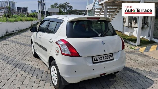 Second-hand 2016 Maruti Swift VXI with ABS for sale in Palakkad-5