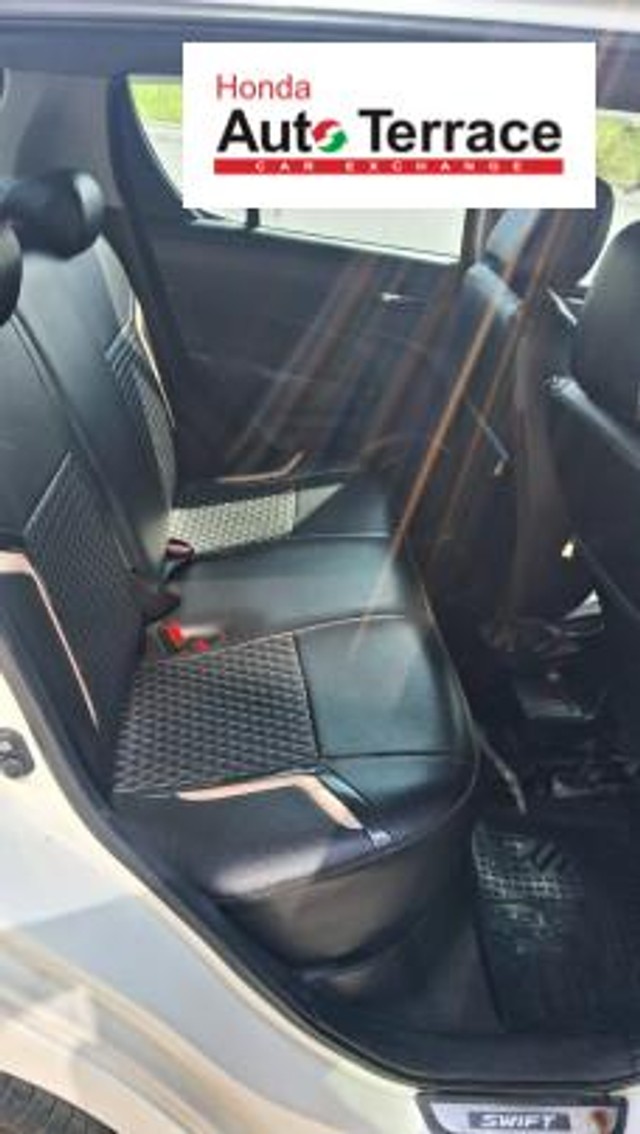 Second-hand 2016 Maruti Swift VXI with ABS for sale in Palakkad-6