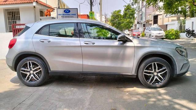 https://images10.gaadi.com/usedcar_image/4564263/original/processed_16c729917ce260c218d5d6c088367ef9.jpeg?imwidth=6401