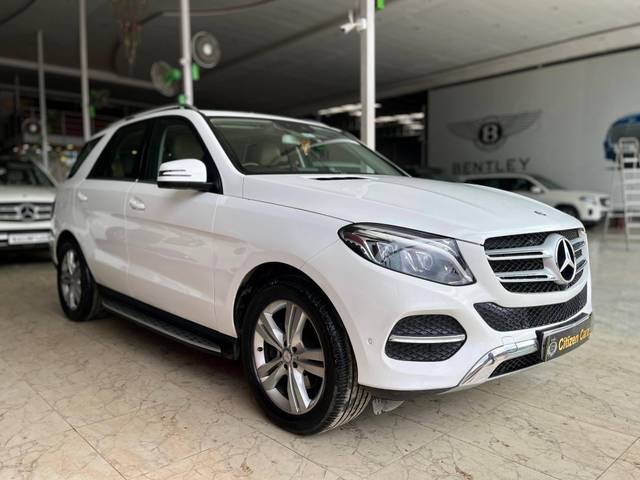 https://images10.gaadi.com/usedcar_image/4564277/original/processed_00c15e60bb6217bc478b8c7c6bcdbabb.jpg?imwidth=6400