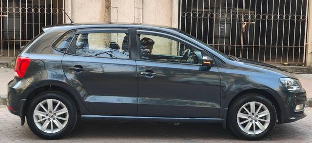 https://images10.gaadi.com/usedcar_image/4564279/original/processed_68510263ff4cb2be79347f5bab93e432.jpg?imwidth=6401