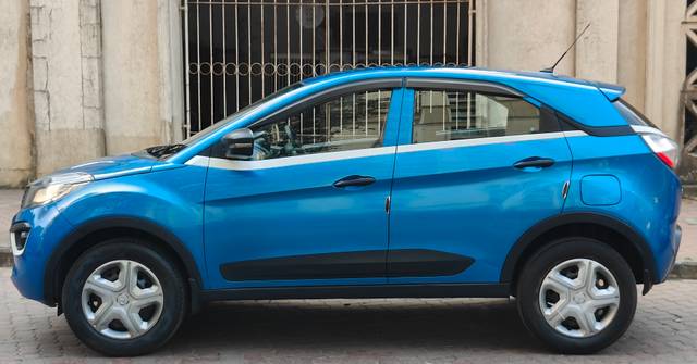 https://images10.gaadi.com/usedcar_image/4564296/original/676e265155e984932c09fe18249572c7.jpg?imwidth=6402