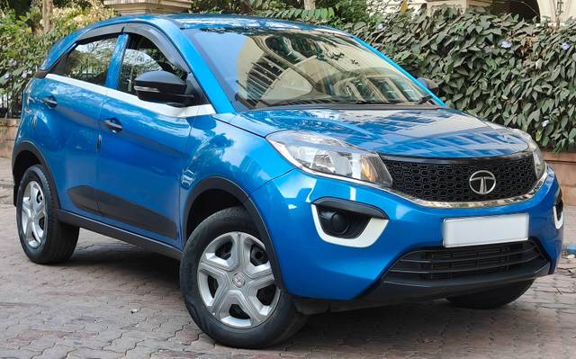 https://images10.gaadi.com/usedcar_image/4564296/original/processed_ad92db9632e4dcc3588f98d4ce409a1f.jpg?imwidth=6400
