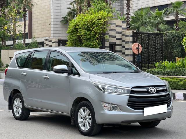 https://images10.gaadi.com/usedcar_image/4564330/original/processed_1819aaa1f10ae7238c511b9ce1408bcb.jpg?imwidth=6400