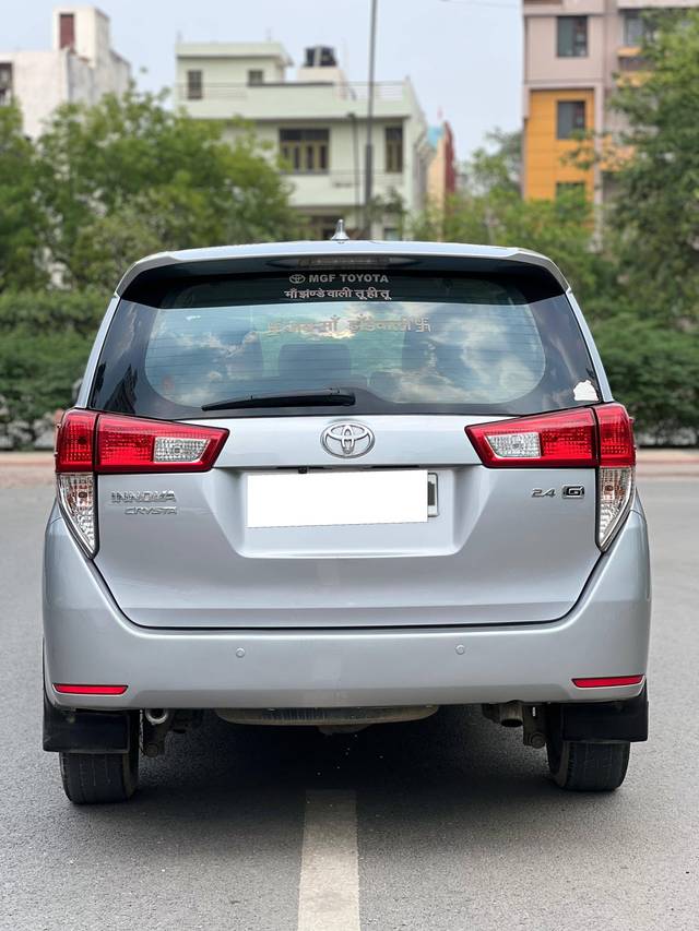 https://images10.gaadi.com/usedcar_image/4564330/original/processed_cdf417cded5a5770d724b3f4f073380a.jpg?imwidth=6402