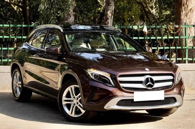 https://images10.gaadi.com/usedcar_image/4564355/original/processed_1616c4e5b1efd02c8c77a89681a7713b.jpeg?imwidth=6400