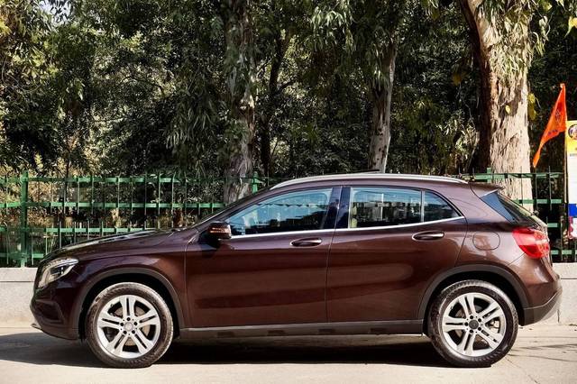 https://images10.gaadi.com/usedcar_image/4564355/original/processed_6d9361745e1ccce60e8ca27c34a8668f.jpeg?imwidth=6402