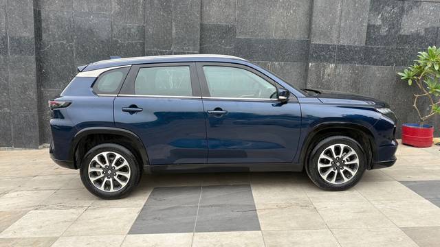 https://images10.gaadi.com/usedcar_image/4564357/original/03da0b6680d29e5ef4641ca48559dd59.jpg?imwidth=6401