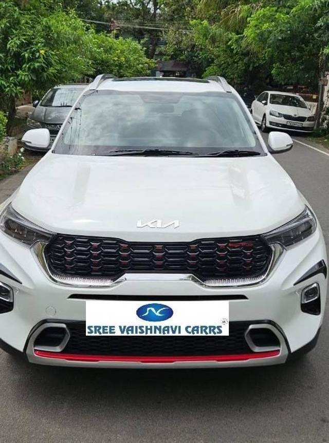 https://images10.gaadi.com/usedcar_image/4564365/original/processed_580d30521fecdfb919469515cfa8f292.jpg?imwidth=6400