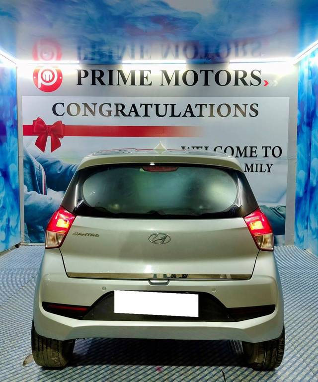 https://images10.gaadi.com/usedcar_image/4564366/original/processed_38642b743a223093f9ab64d7a8226066.jpg?imwidth=6402