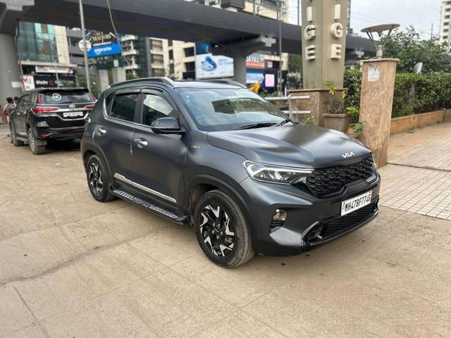 https://images10.gaadi.com/usedcar_image/4564378/original/processed_3e3ba51f15829a357f699b1ceeedc415.jpeg?imwidth=6400