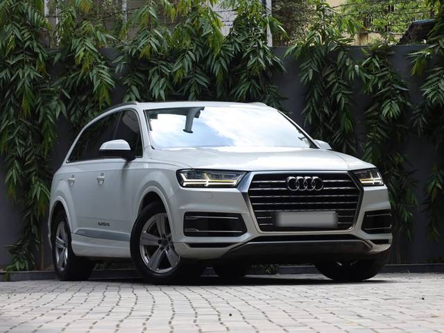 https://images10.gaadi.com/usedcar_image/4564387/original/processed_009df7380190de44d330f1adec18b606.jpg?imwidth=6400