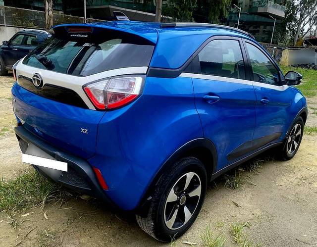 https://images10.gaadi.com/usedcar_image/4564400/original/processed_789f3fa6d9c5ed0a52686d80f88d45b8.jpg?imwidth=6402