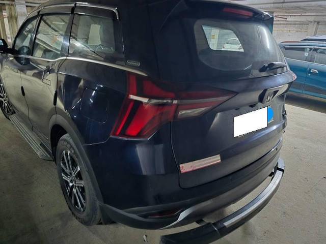 https://images10.gaadi.com/usedcar_image/4564439/original/processed_d0716f16-92cb-45b2-9ad9-3913dd0cf1c0.jpg?imwidth=6401