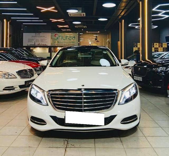 https://images10.gaadi.com/usedcar_image/4564475/original/processed_f4593b7e3cc238081646320e53ce0d42.jpg?imwidth=6400