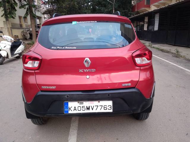 https://images10.gaadi.com/usedcar_image/4564527/original/processed_a9f37349643ca230f323793c120738c3.jpg?imwidth=6402