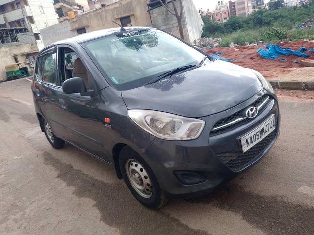 https://images10.gaadi.com/usedcar_image/4564541/original/processed_d97e7df348726ec325835b345fc76650.jpg?imwidth=6400