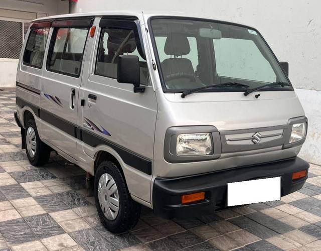 https://images10.gaadi.com/usedcar_image/4564552/original/processed_ee0beb7ded930c7c7d1e610ff12c0f4c.jpg?imwidth=6400