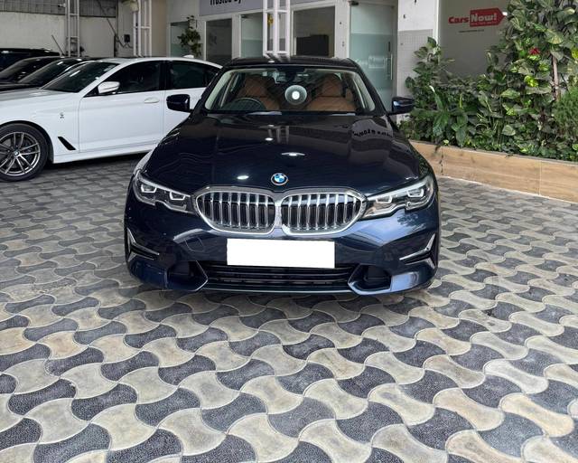 https://images10.gaadi.com/usedcar_image/4564558/original/processed_090e50e28926be8f04ce3bd37e0888f6.jpg?imwidth=6400