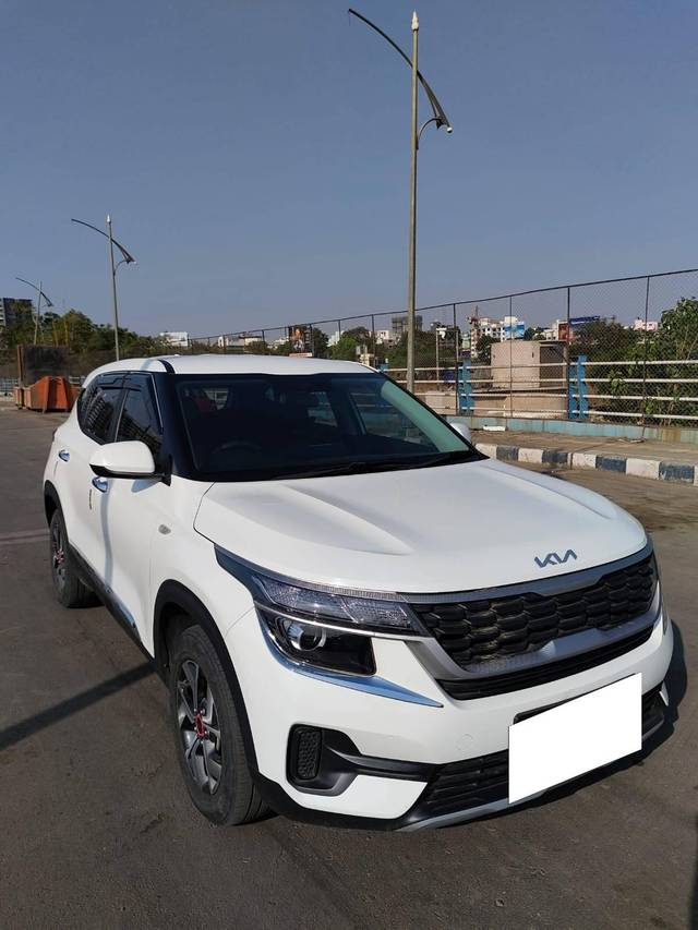 https://images10.gaadi.com/usedcar_image/4564573/original/processed_91a7ed52299768bf228cd492d996d97f.jpg?imwidth=6400