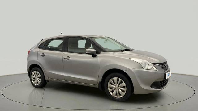 https://images10.gaadi.com/usedcar_image/4564629/original/4fb80ae3d531b92b126ebc4353106884.jpg?imwidth=6400
