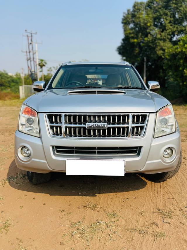 https://images10.gaadi.com/usedcar_image/4564636/original/processed_5edc088248b783898baaf4c5c97e26b3.jpeg?imwidth=6400