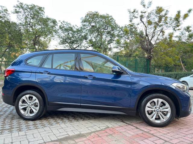 https://images10.gaadi.com/usedcar_image/4564644/original/4bcd67df5a2e45087fad63af32eee80f.jpg?imwidth=6401