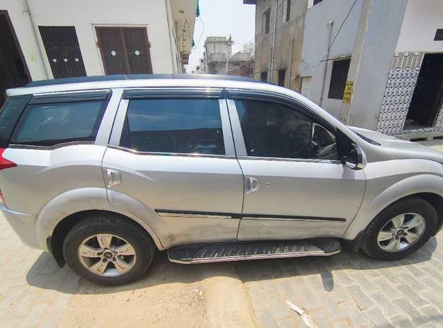 https://images10.gaadi.com/usedcar_image/4564646/original/processed_c364921d-8ab9-441f-aa62-dd78de5cb6e6.jpg?imwidth=6401