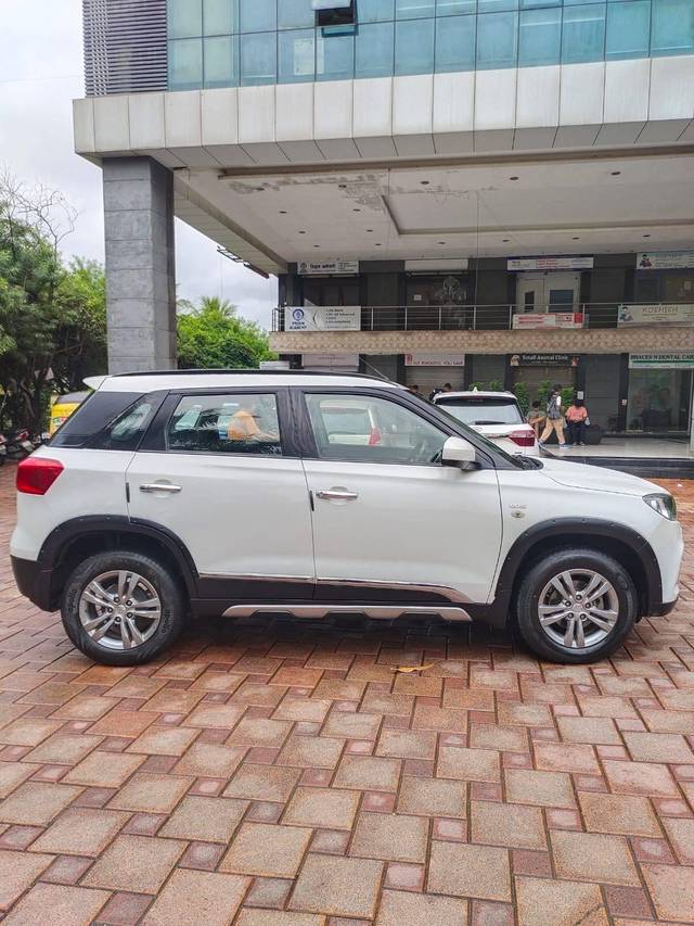 https://images10.gaadi.com/usedcar_image/4564661/original/processed_8c519985b4e1644b0f5bbb4d898ef554.jpg?imwidth=6400