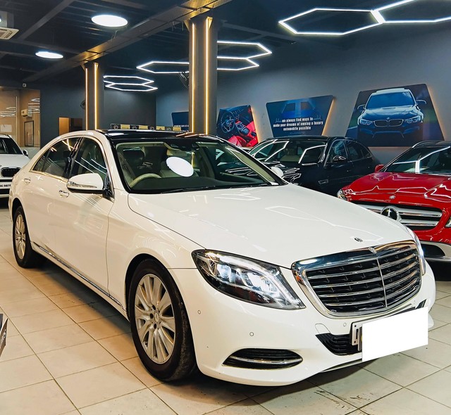 Second-hand 2017 Mercedes-Benz S-Class S 350 CDI for sale in Thane-16