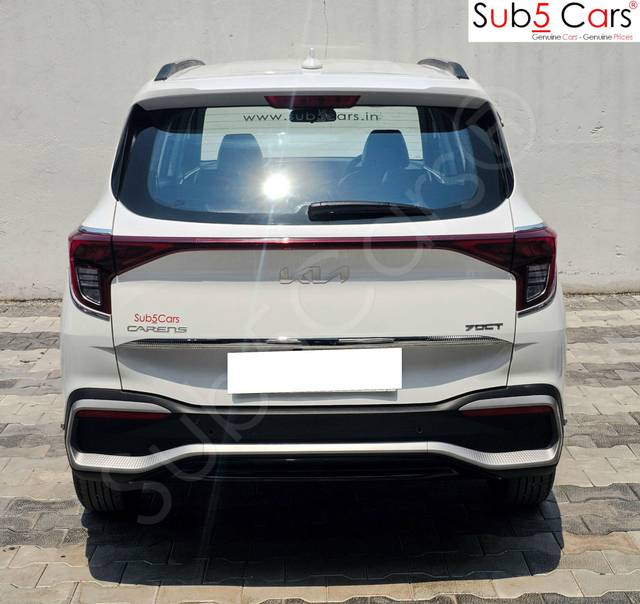 https://images10.gaadi.com/usedcar_image/4564686/original/processed_61126be1e4105985a5c3bbf108e79805.jpg?imwidth=6402