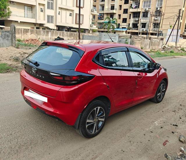 https://images10.gaadi.com/usedcar_image/4564688/original/processed_4b064d6fb893e1e0512a15898d900767.jpg?imwidth=6401