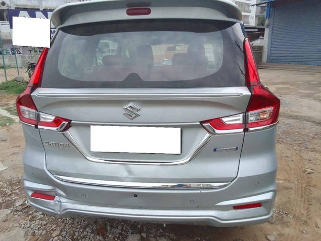 https://images10.gaadi.com/usedcar_image/4564700/original/processed_43bc2abb3720e58e8ff9e3c28e99ef5a.jpg?imwidth=6401