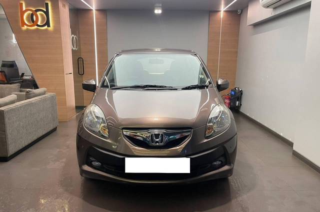 https://images10.gaadi.com/usedcar_image/4564776/original/processed_22557995752080a8903ae12cc89d5c08.jpeg?imwidth=6400