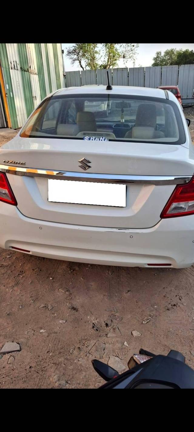 https://images10.gaadi.com/usedcar_image/4564777/original/processed_757a7110fd71e5c56836c784fc32f641.jpeg?imwidth=6401