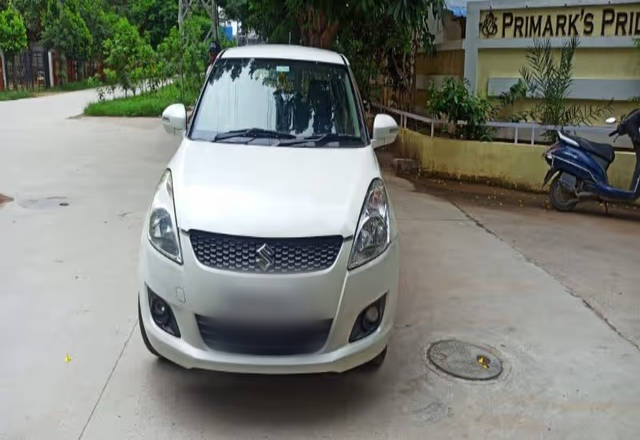 https://images10.gaadi.com/usedcar_image/4564788/original/ab6c870a-a057-402b-a736-8413d84cc66f.?imwidth=6400