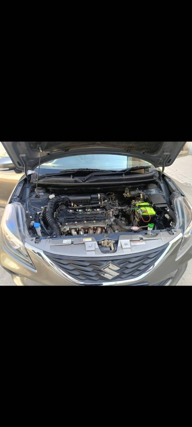 https://images10.gaadi.com/usedcar_image/4564793/original/ecbb31d48f4d8993e042cf87180c8ede.jpeg?imwidth=6402