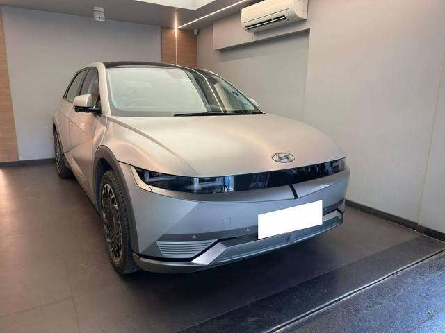 https://images10.gaadi.com/usedcar_image/4564794/original/processed_5012a09d74b3ff37de313be244f155a7.jpeg?imwidth=6401