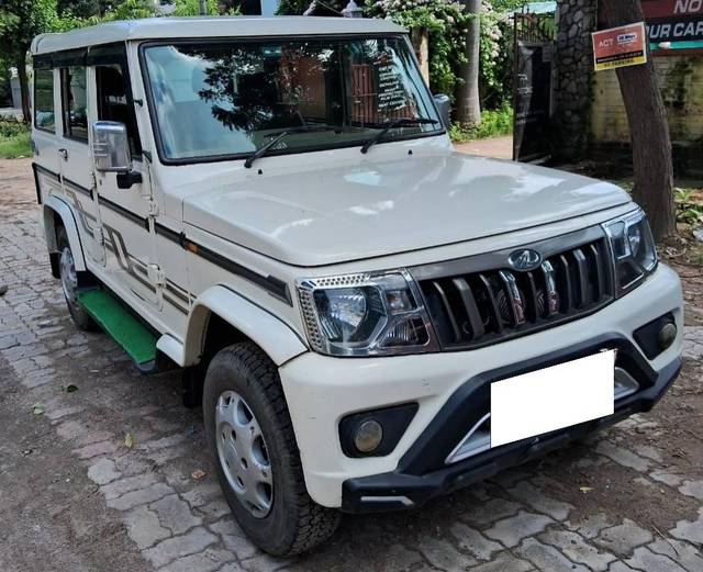 https://images10.gaadi.com/usedcar_image/4564796/original/processed_42d01b7c595cabec558df5c7b94fabba.jpg?imwidth=6400